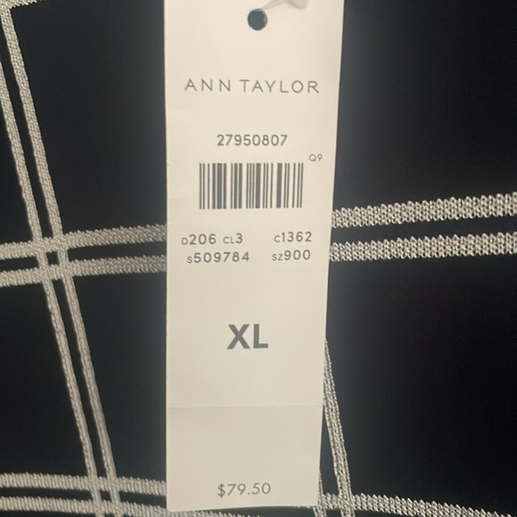Ann Taylor top size XL - Picture 2 of 2